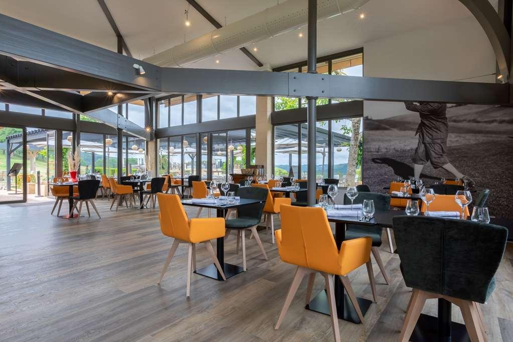 Domaine De Rochebois & Spa Nuxe Vitrac  Restaurant bilde